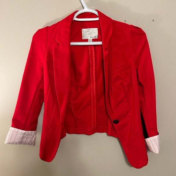Dynamite Red Blazer - Picture 3 of 4